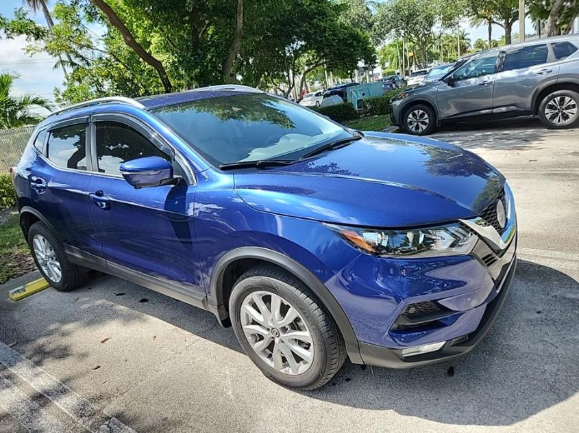 2022 NISSAN ROGUE SPORT SV