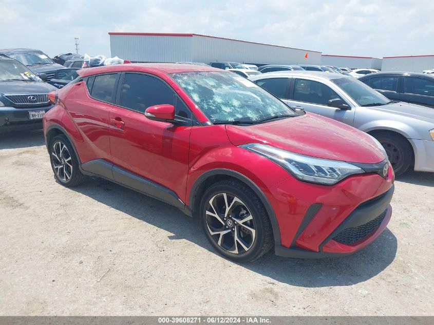 2022 TOYOTA C-HR XLE