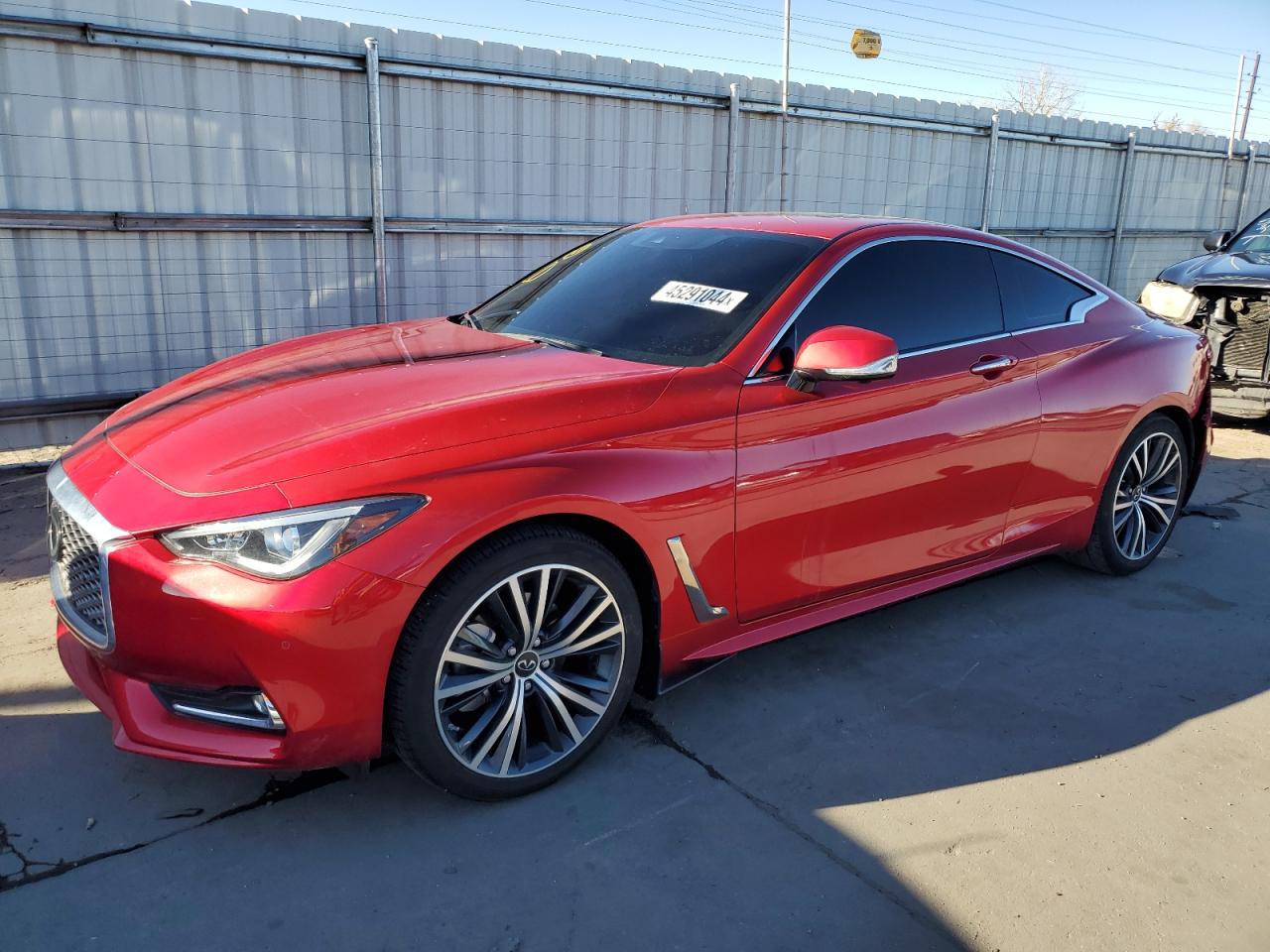 2022 INFINITI Q60 LUXE