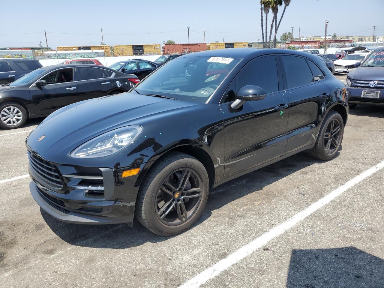 2021 PORSCHE MACAN