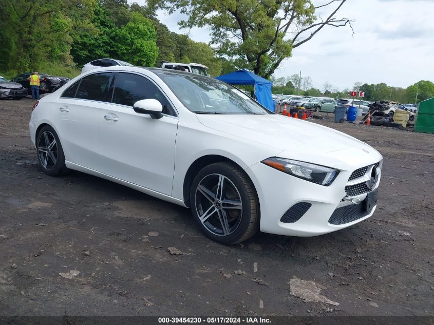 2019 MERCEDES-BENZ A 220 4MATIC