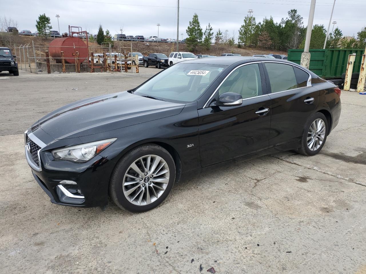 2018 INFINITI Q50 LUXE