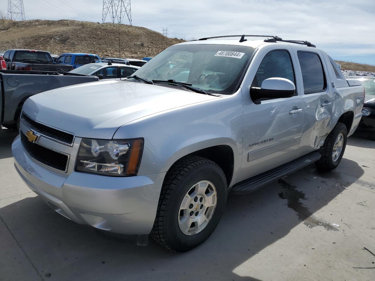 2013 CHEVROLET AVALANCHE LS