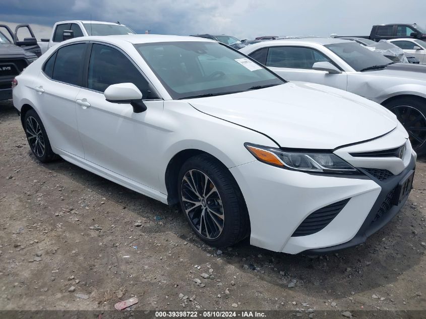 2019 TOYOTA CAMRY SE