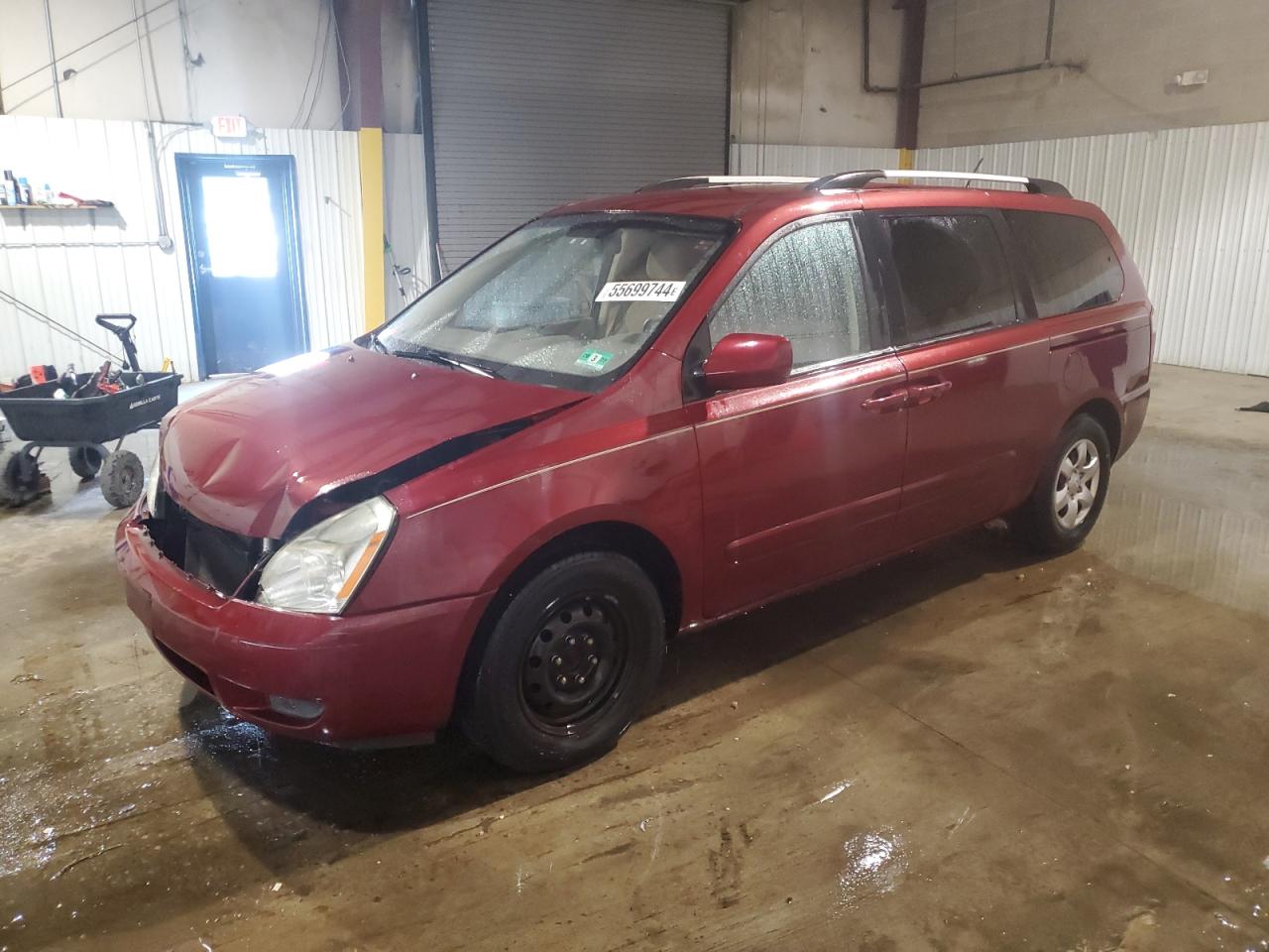 2010 KIA SEDONA LX