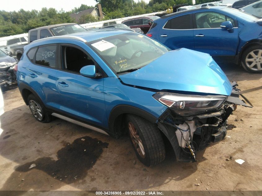 2017 HYUNDAI TUCSON SE