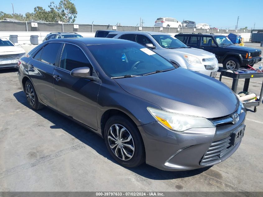 2016 TOYOTA CAMRY LE