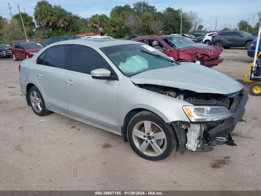 2011 VOLKSWAGEN JETTA 2.0L TDI