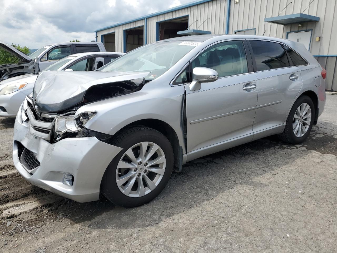 2015 TOYOTA VENZA LE