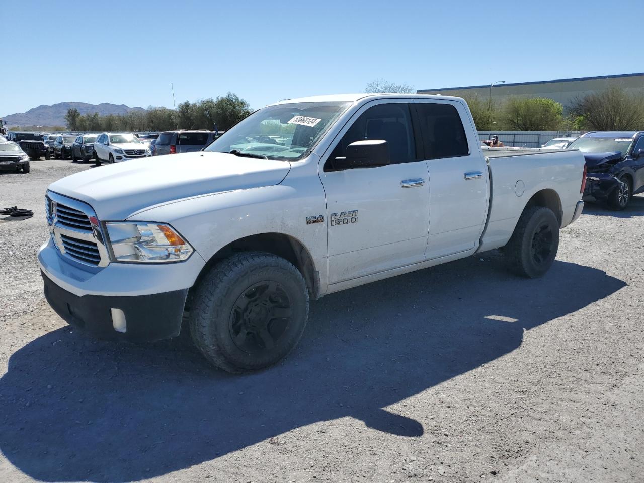 2016 RAM 1500 SLT