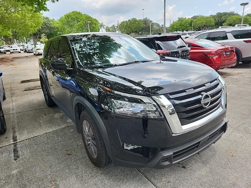 2023 NISSAN PATHFINDER S