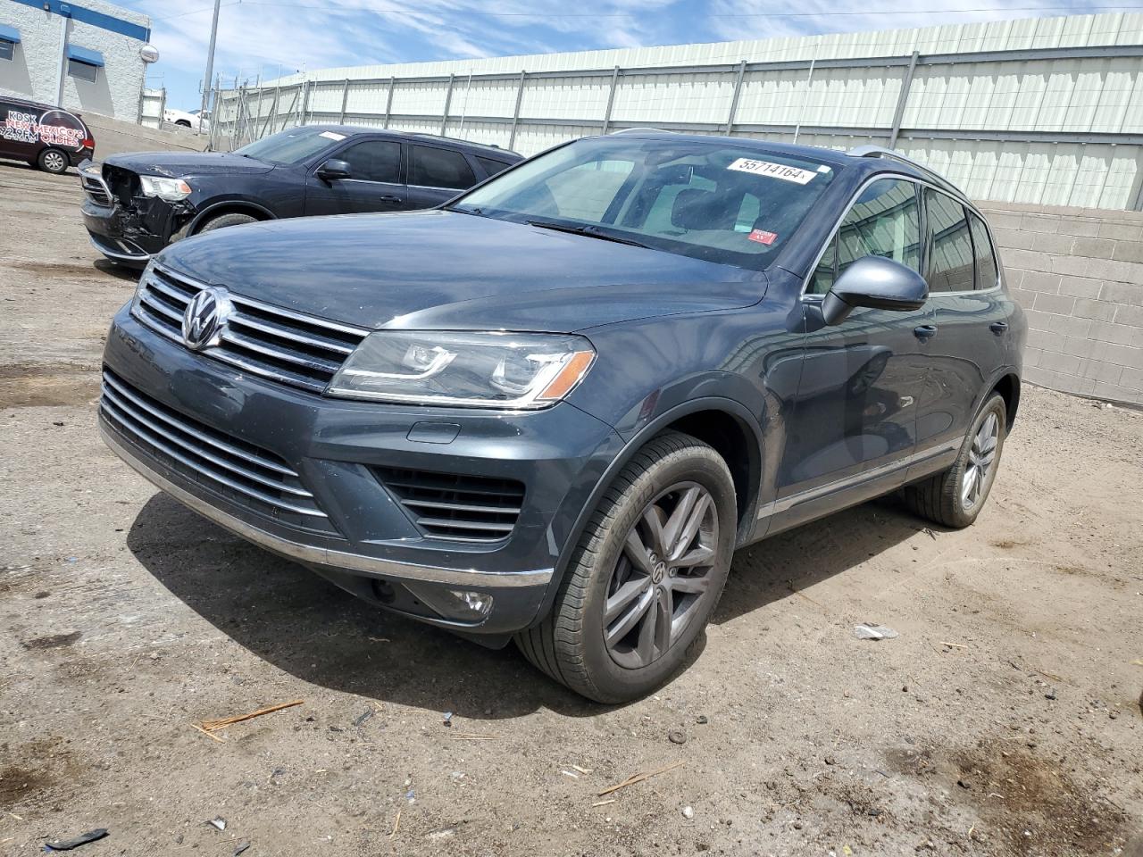 2016 VOLKSWAGEN TOUAREG SPORT