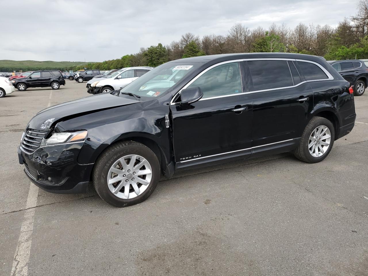 2018 LINCOLN MKT