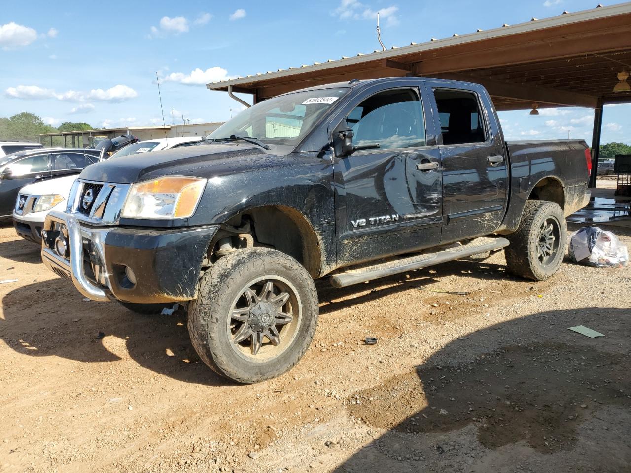 2014 NISSAN TITAN S