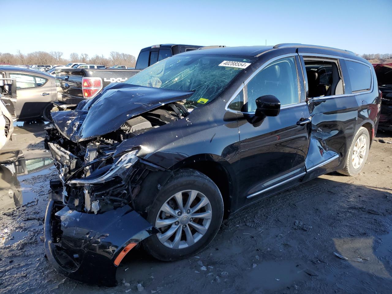 2019 CHRYSLER PACIFICA TOURING L