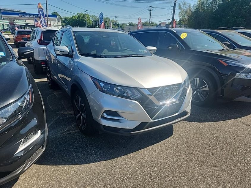 2022 NISSAN ROGUE SPORT SL