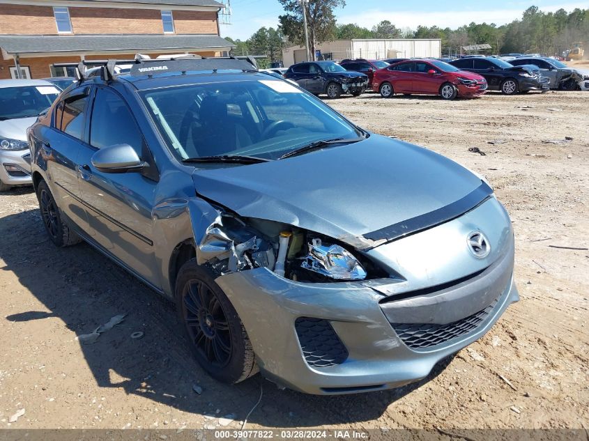 2013 MAZDA MAZDA3