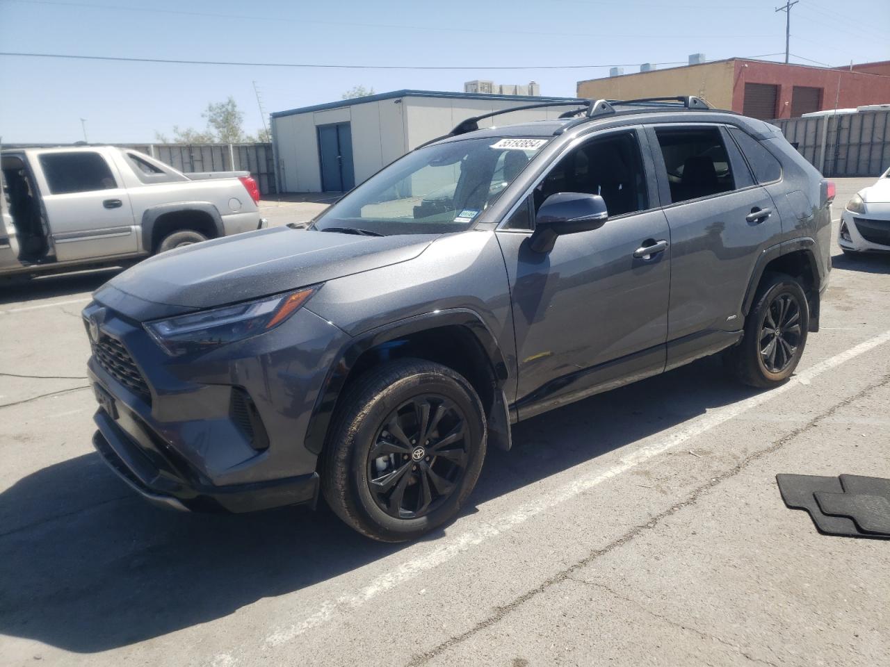 2023 TOYOTA RAV4 SE