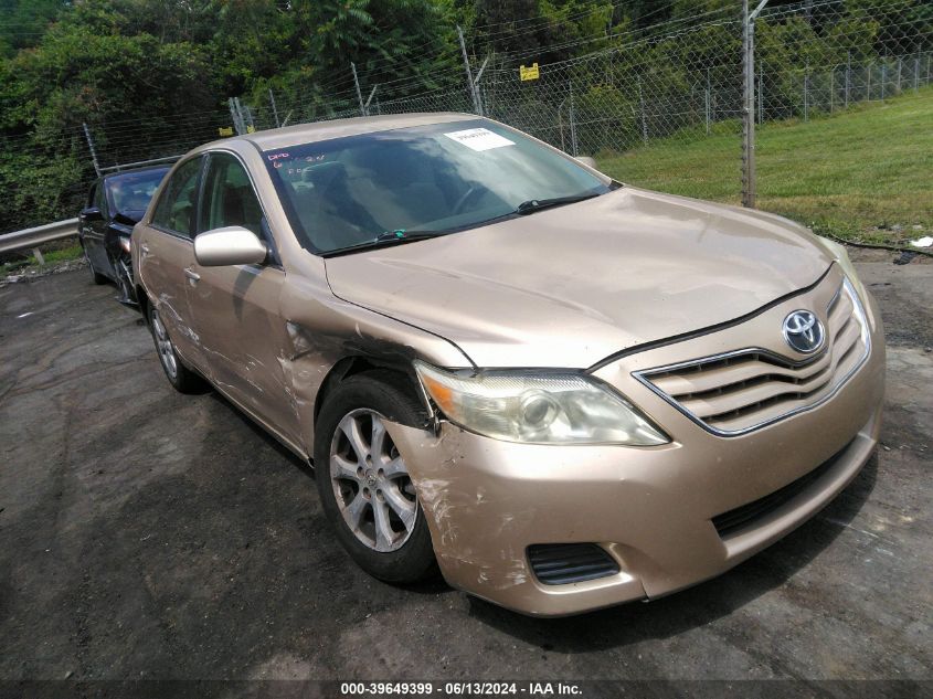 2011 TOYOTA CAMRY LE