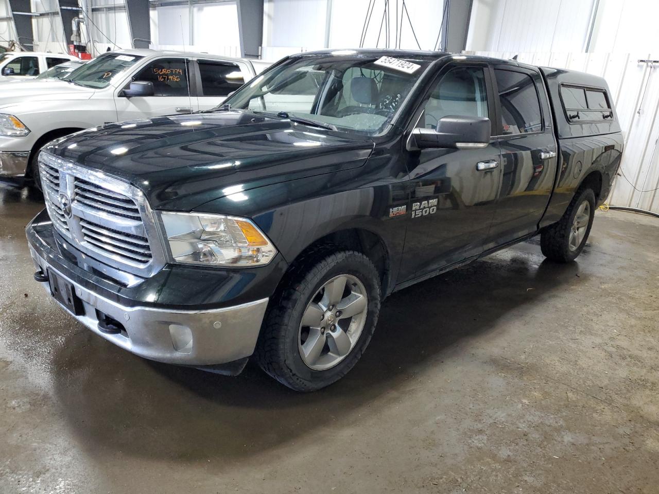 2015 RAM 1500 SLT