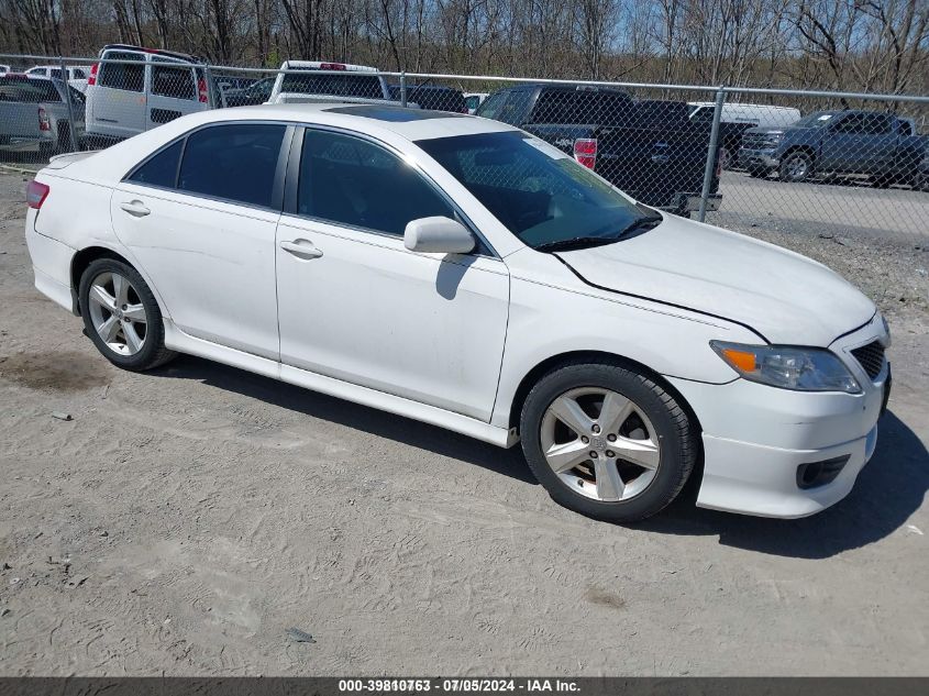 2010 TOYOTA CAMRY SE