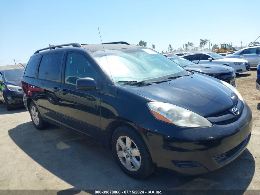 2010 TOYOTA SIENNA LE