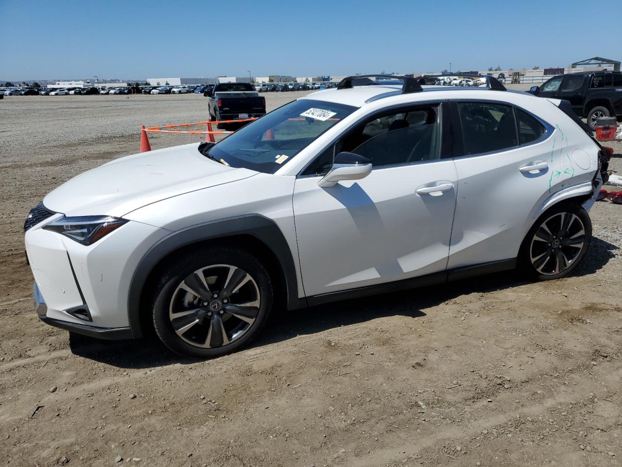 2022 LEXUS UX 200 BASE