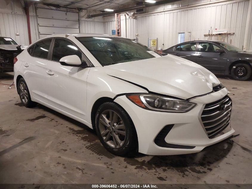 2017 HYUNDAI ELANTRA SE