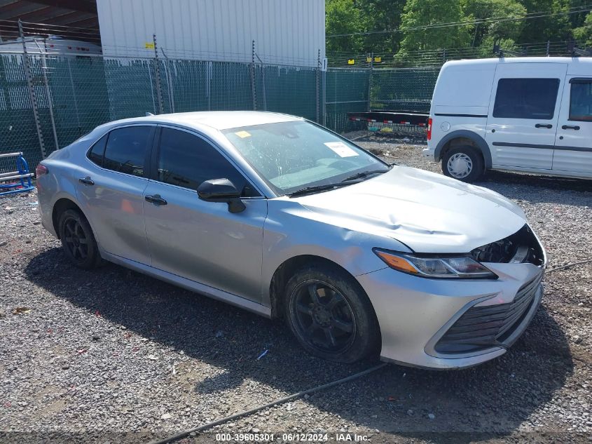 2022 TOYOTA CAMRY LE