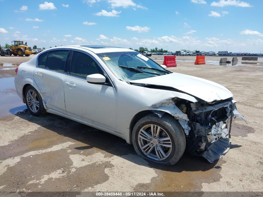 2013 INFINITI G37 JOURNEY