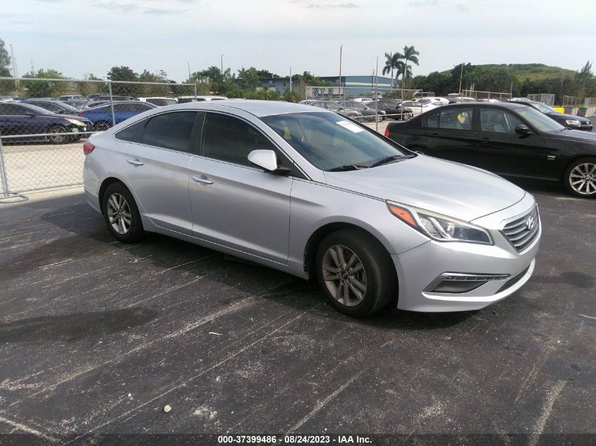 2015 HYUNDAI SONATA SE