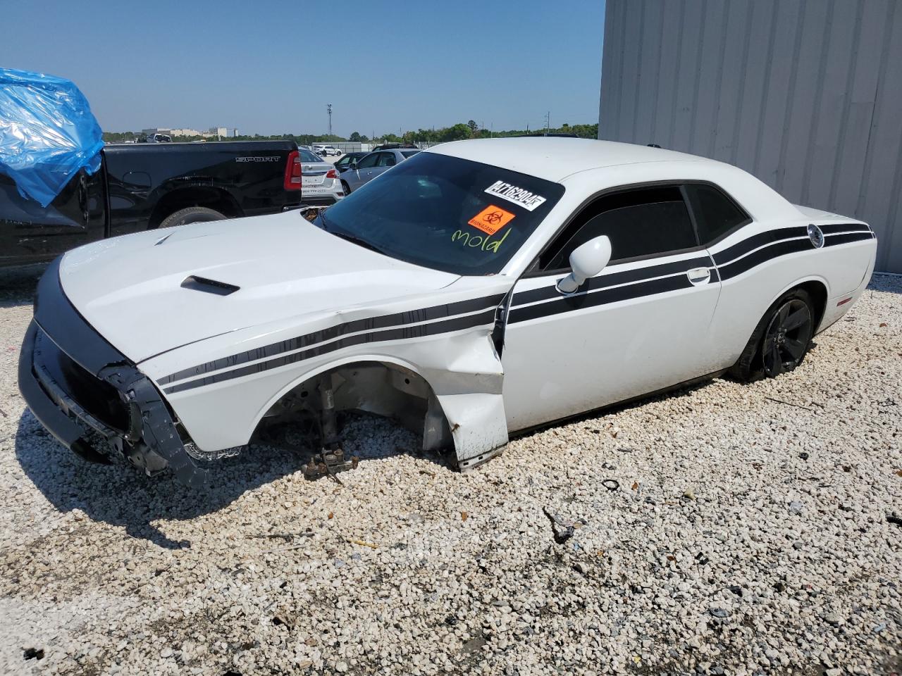 2015 DODGE CHALLENGER SXT