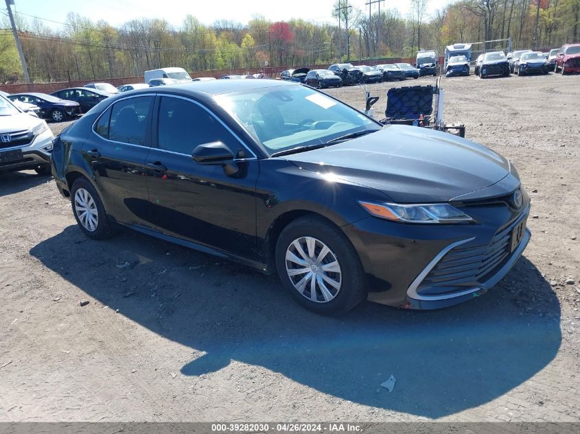 2024 TOYOTA CAMRY HYBRID LE