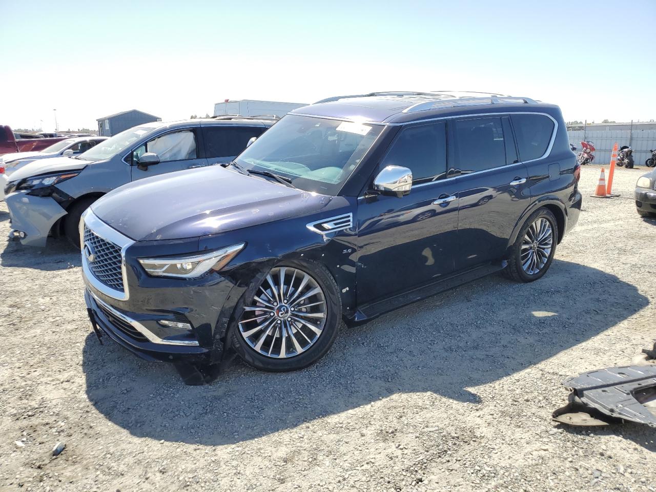 2019 INFINITI QX80 LUXE