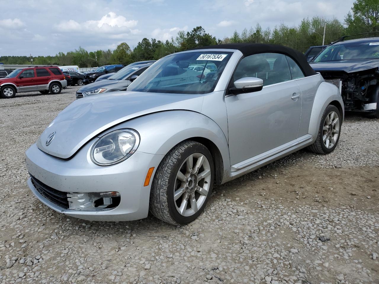 2013 VOLKSWAGEN BEETLE