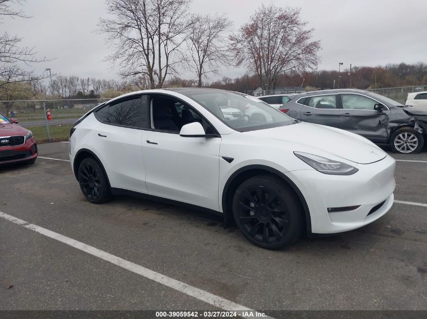 2022 TESLA MODEL Y