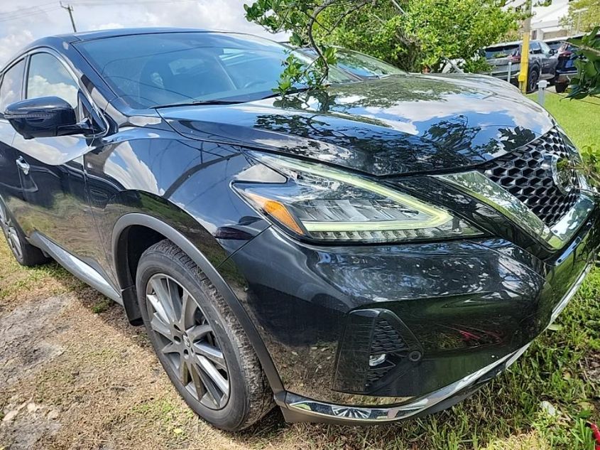 2021 NISSAN MURANO SV