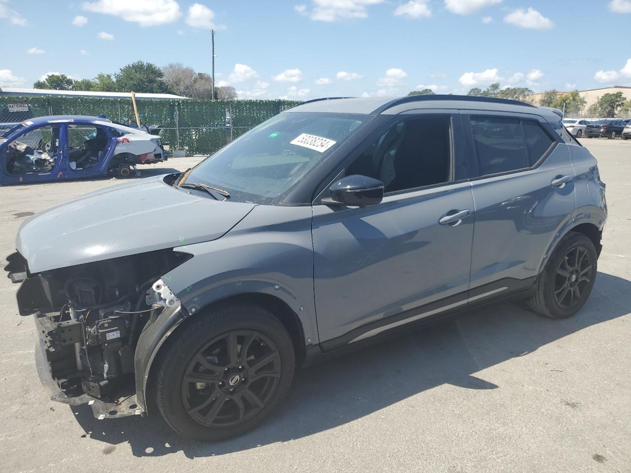 2021 NISSAN KICKS SR