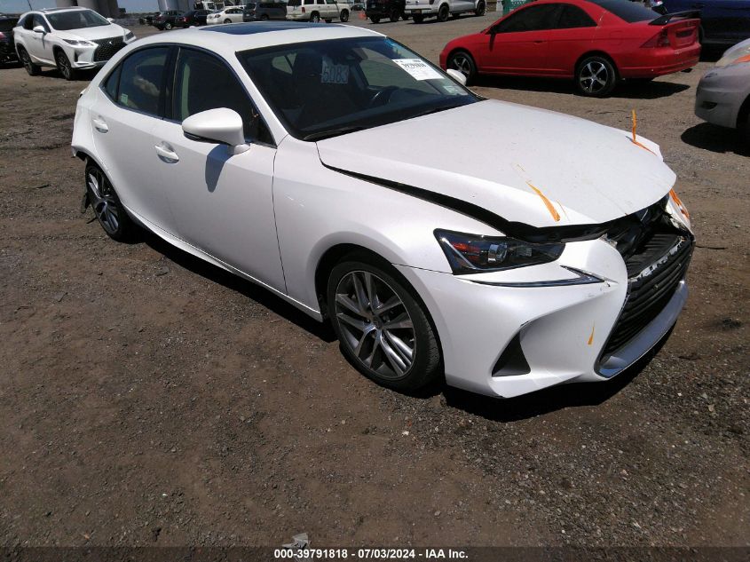 2018 LEXUS IS 300