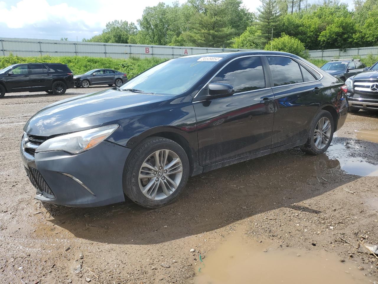 2017 TOYOTA CAMRY LE