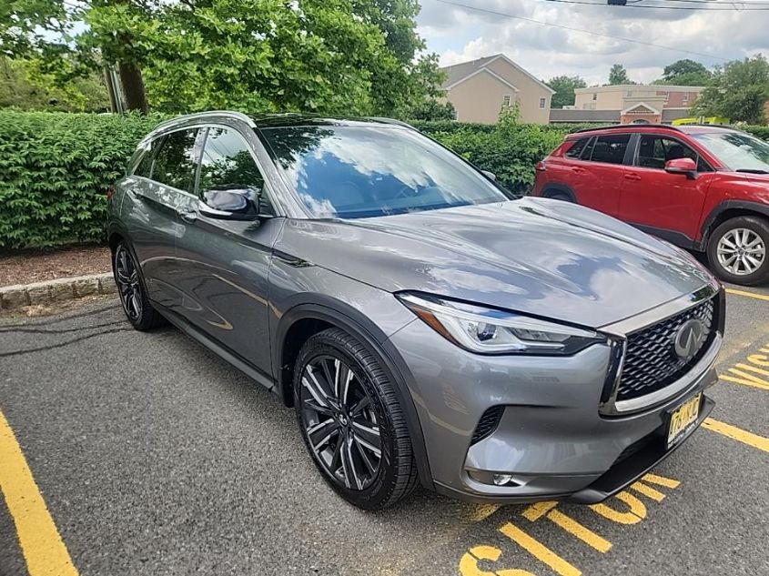 2021 INFINITI QX50 LUXE