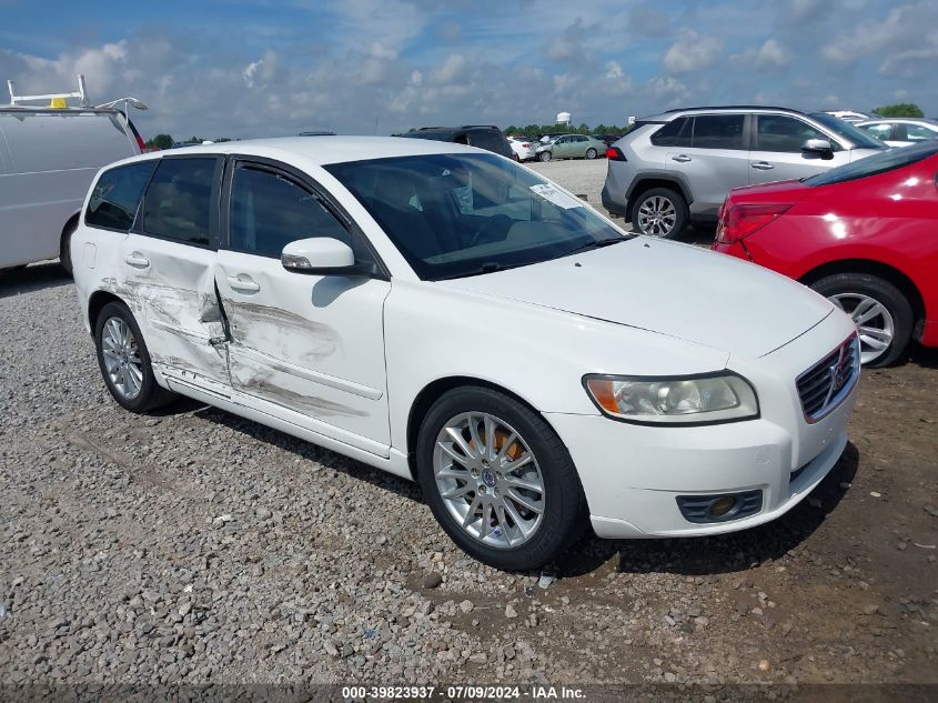 2010 VOLVO V50 2.4I