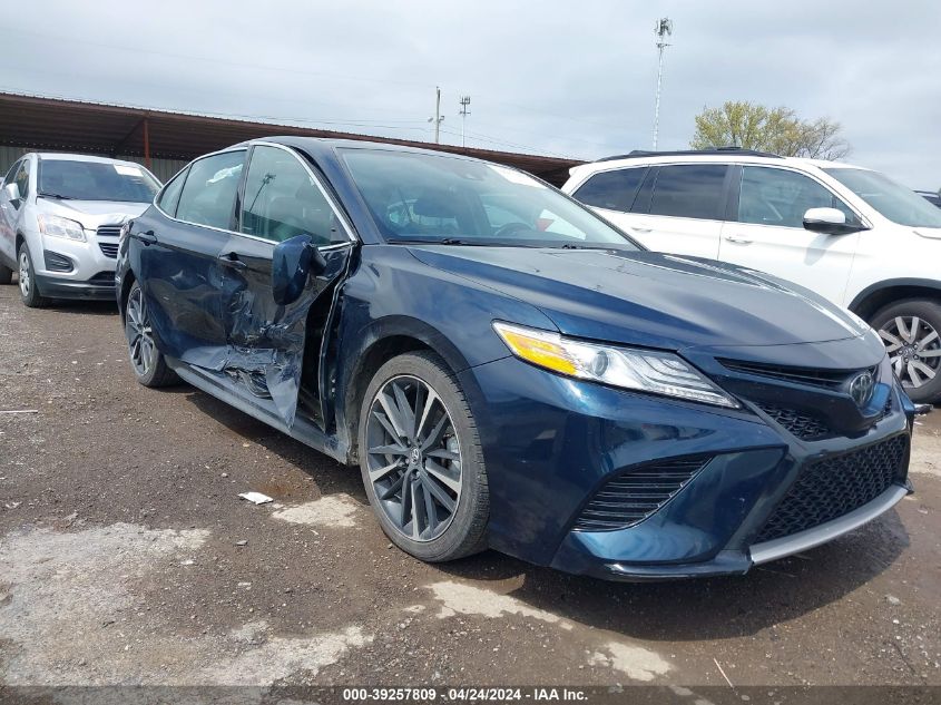 2020 TOYOTA CAMRY XSE