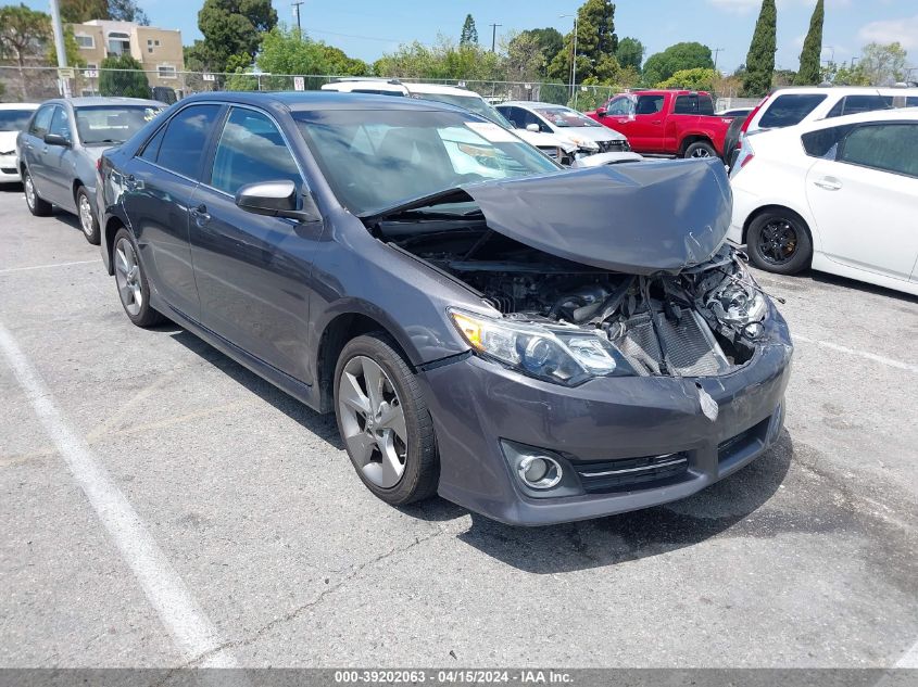 2014 TOYOTA CAMRY SE SPORT