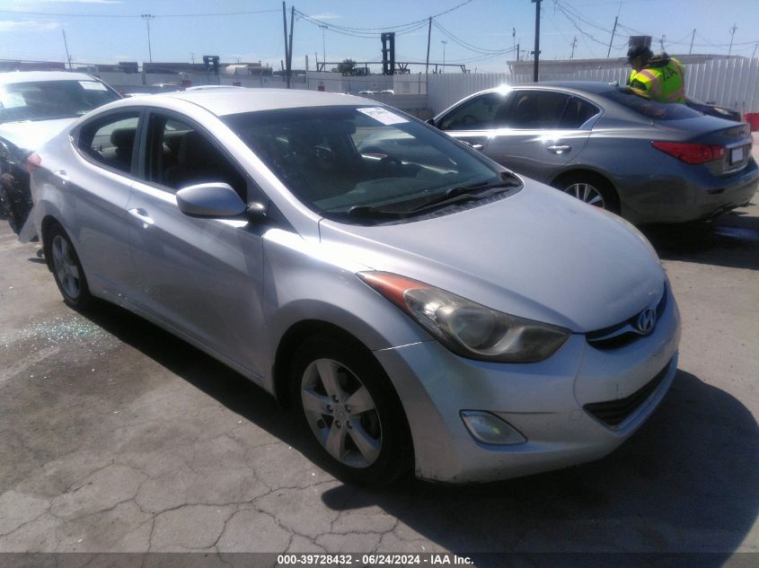 2013 HYUNDAI ELANTRA GLS