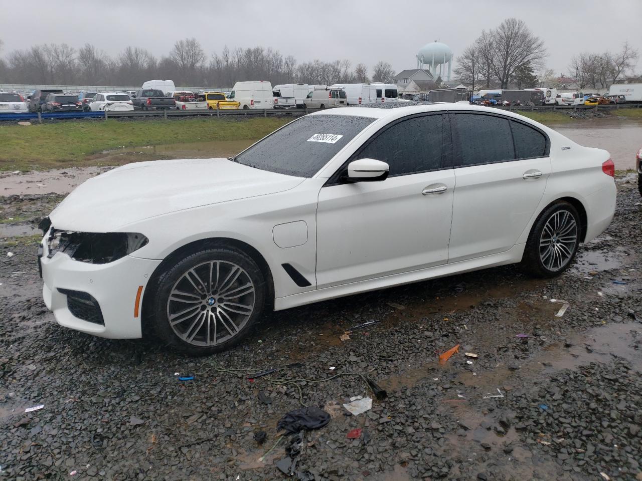 2018 BMW 530E