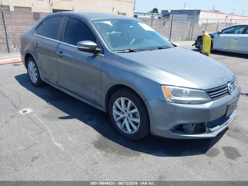 2013 VOLKSWAGEN JETTA 2.5L SE