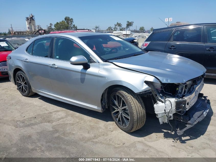 2021 TOYOTA CAMRY SE