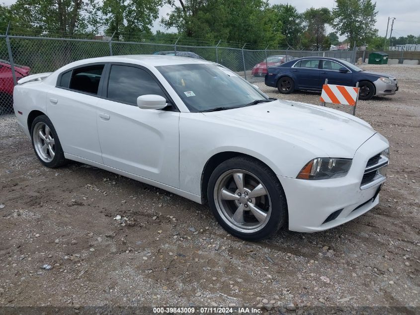 2013 DODGE CHARGER SXT