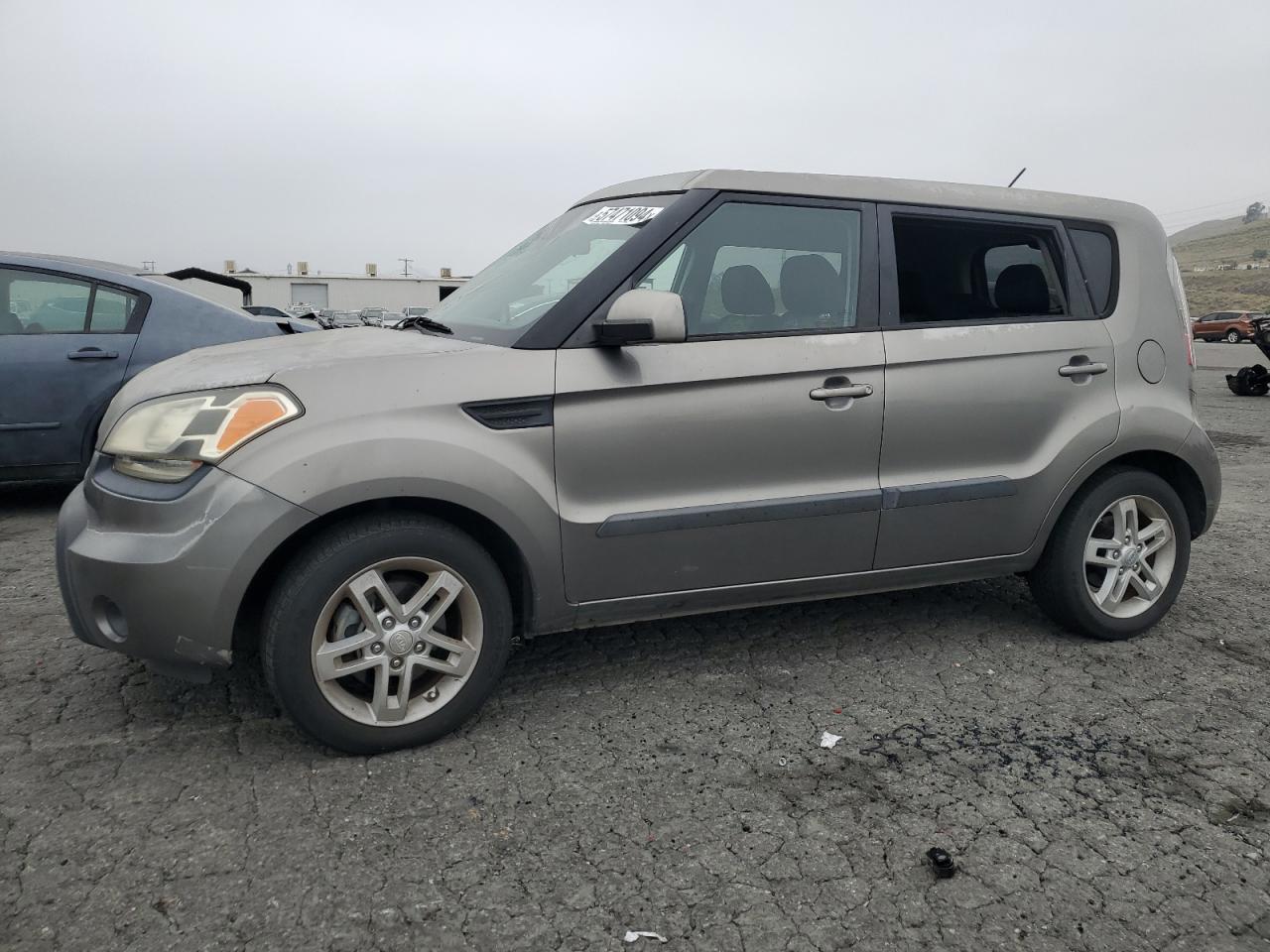 2011 KIA SOUL +